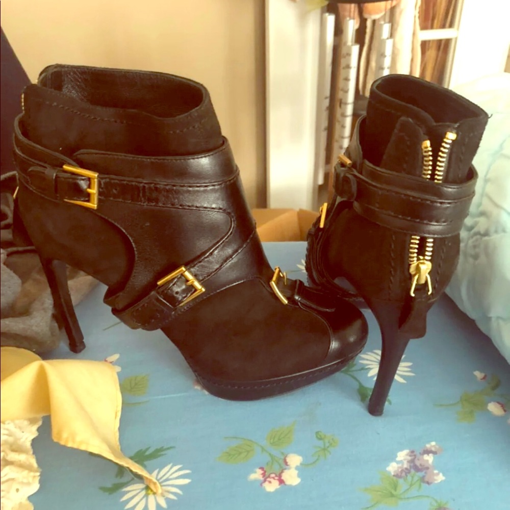 alexander mcqueen booties!